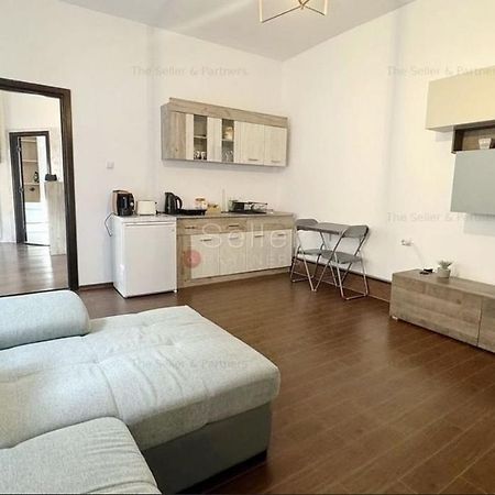 Citycenterresidence Брашов Екстериор снимка